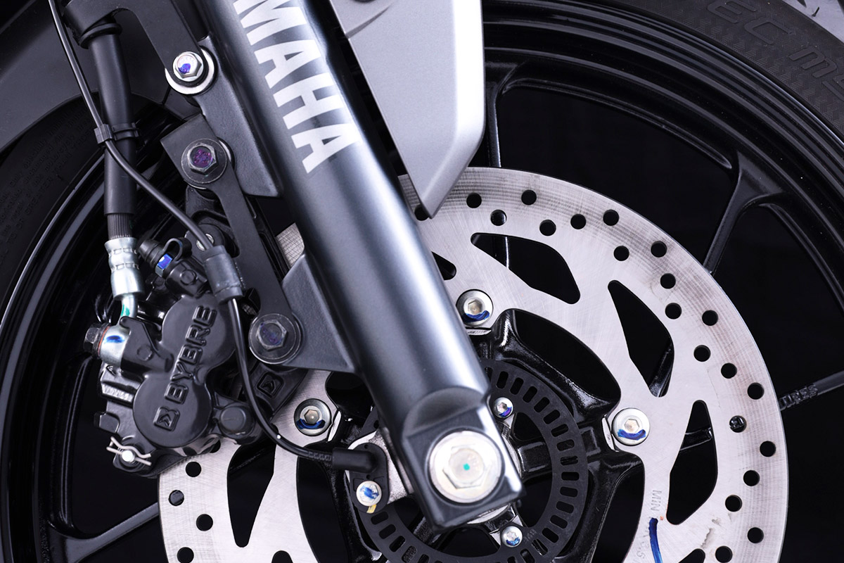 yamaha_fzv3_20206_7