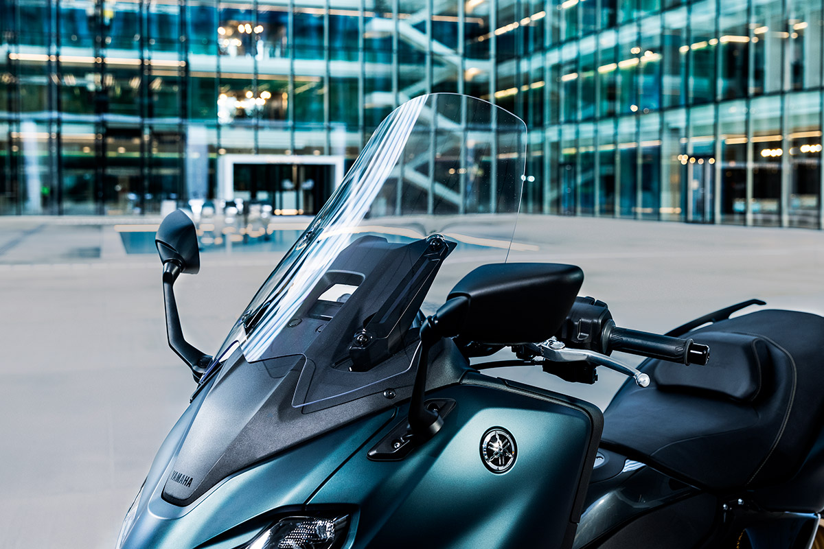 yamaha_tmax_2023_10