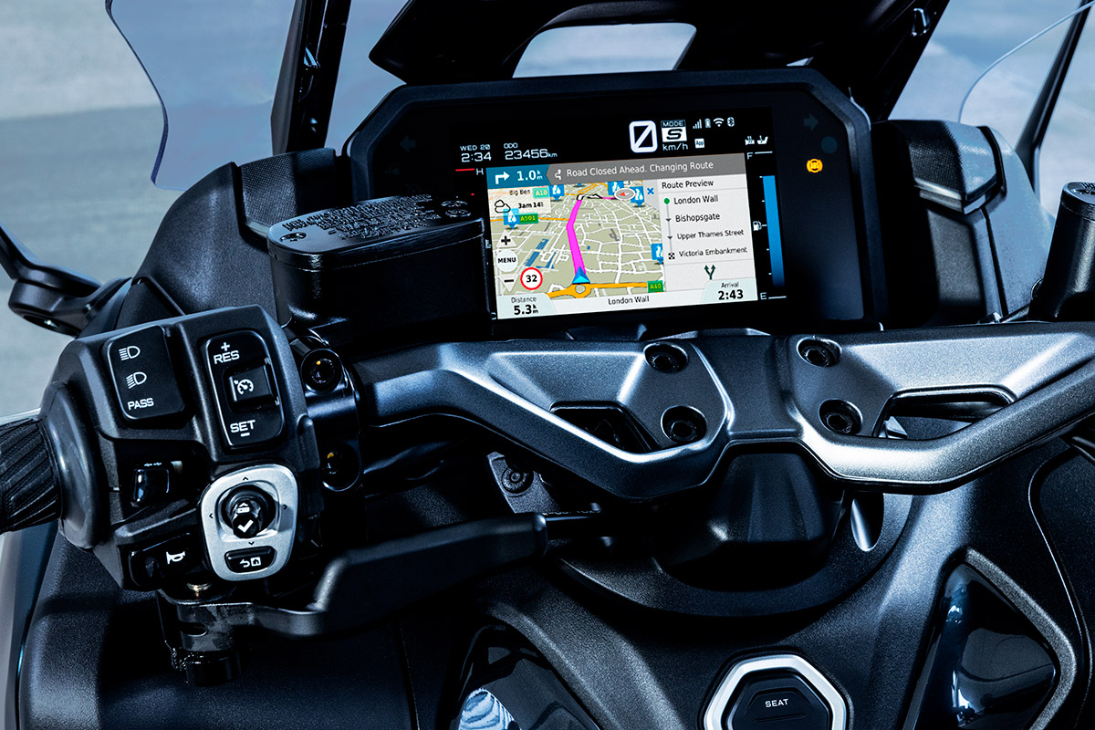 yamaha_tmax_2023_5