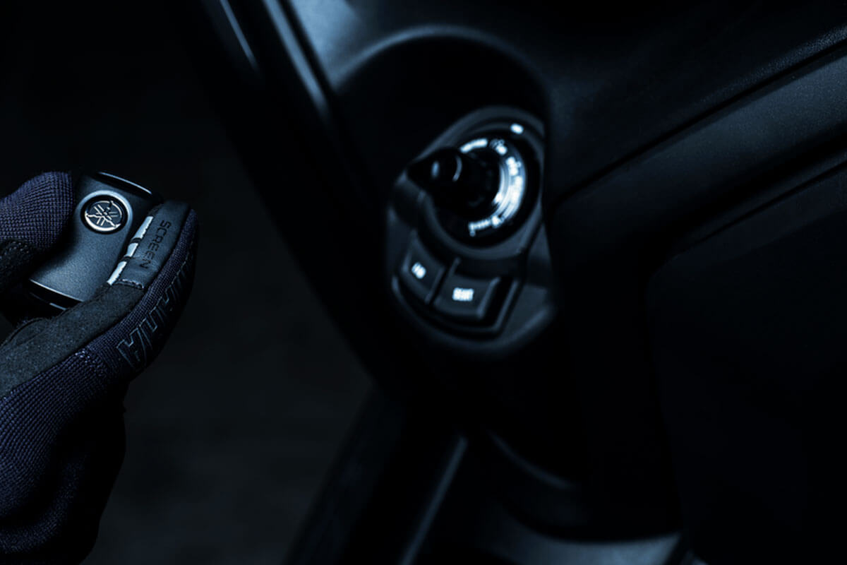 yamaha_xmax_2025