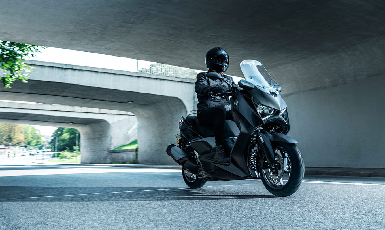 yamaha_xmax_2025_4